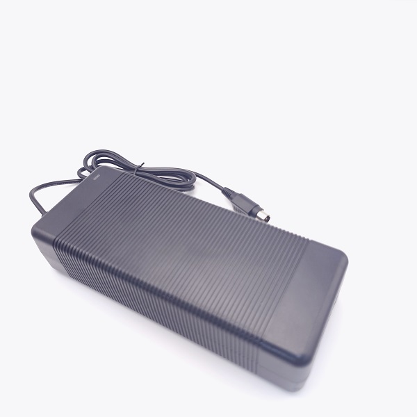120W 医疗电源适配器